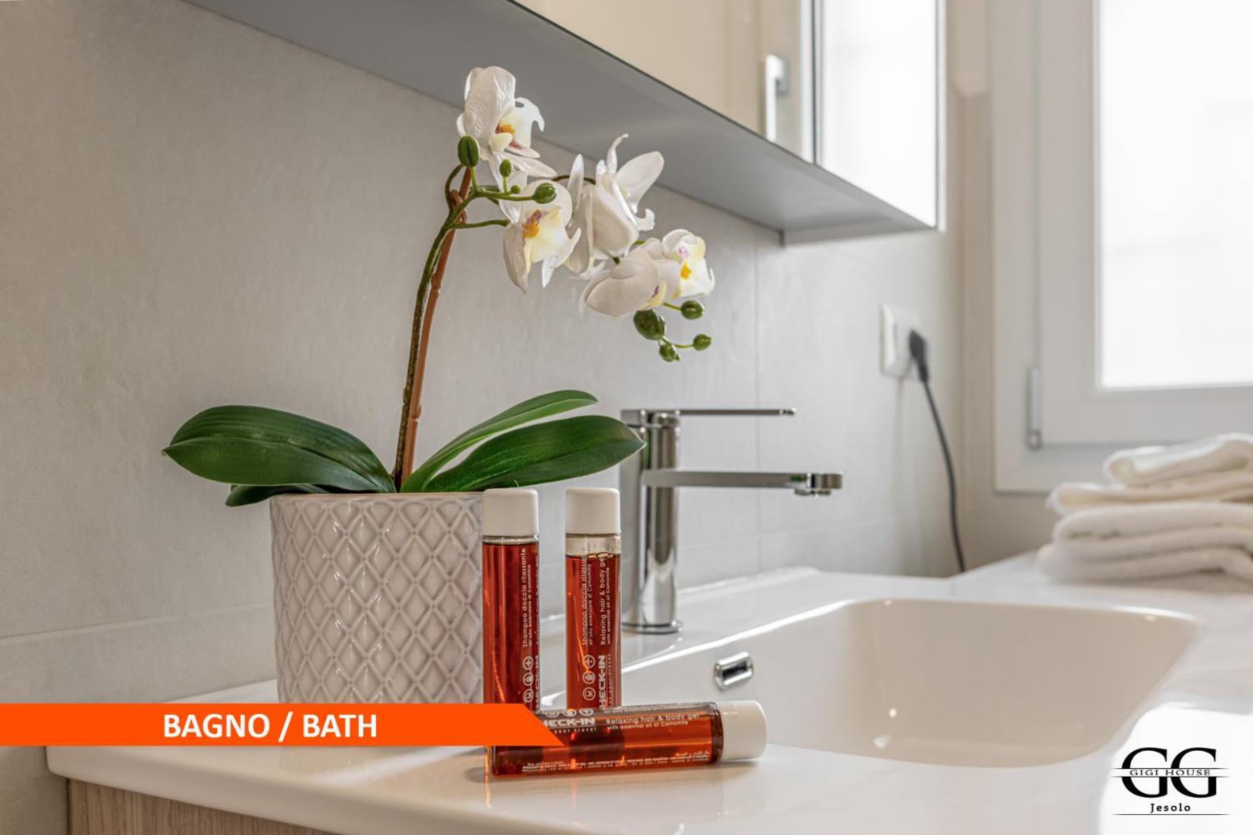 Gigi House -Appartamento Piazza Mazzini- 200M Dal Mare Lido di Jesolo Buitenkant foto